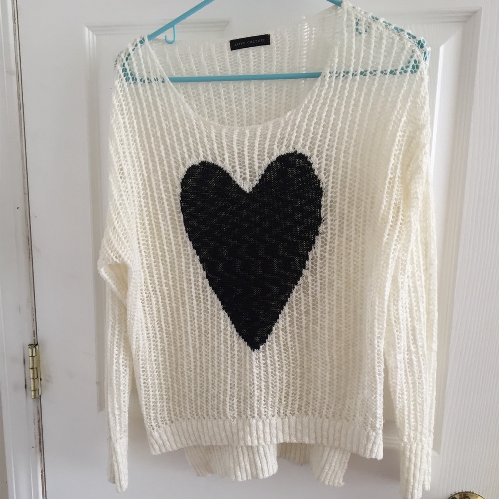 LOVE CULTURE SWEATER